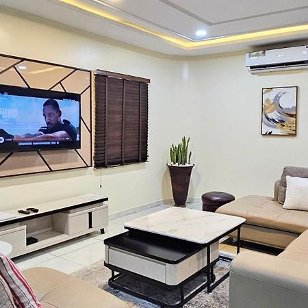 Ferienwohnung The Leneade Abuja Exterior foto