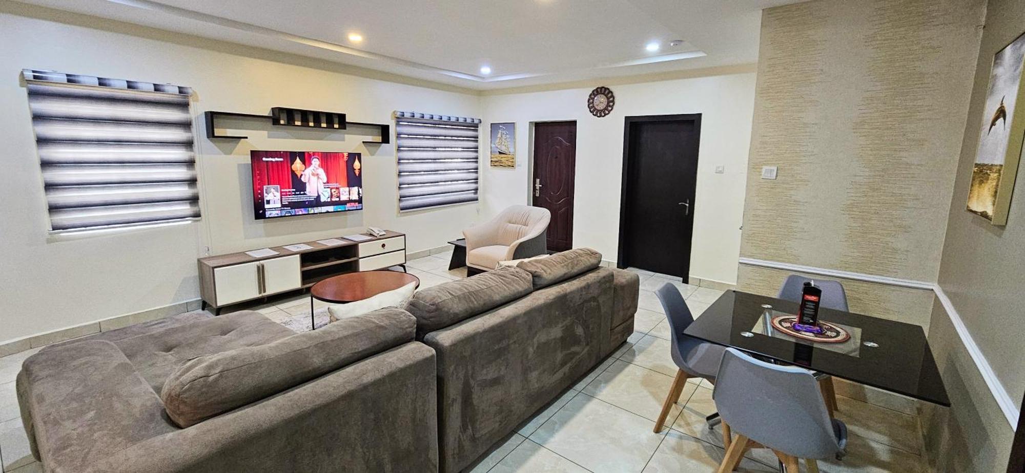 Ferienwohnung The Leneade Abuja Exterior foto