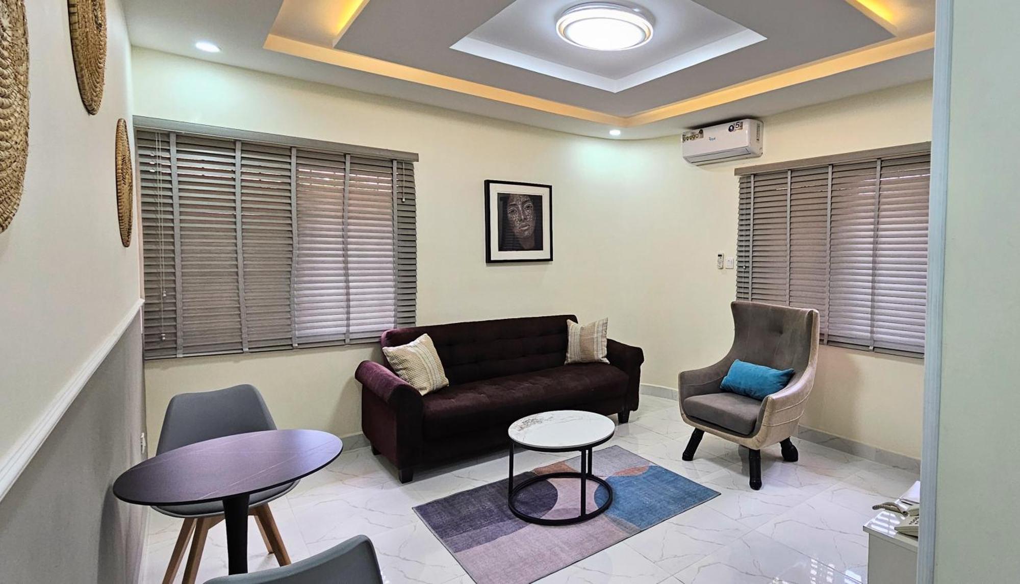 Ferienwohnung The Leneade Abuja Exterior foto