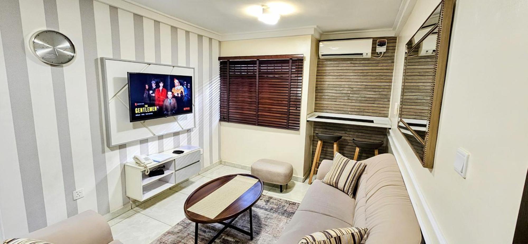 Ferienwohnung The Leneade Abuja Exterior foto