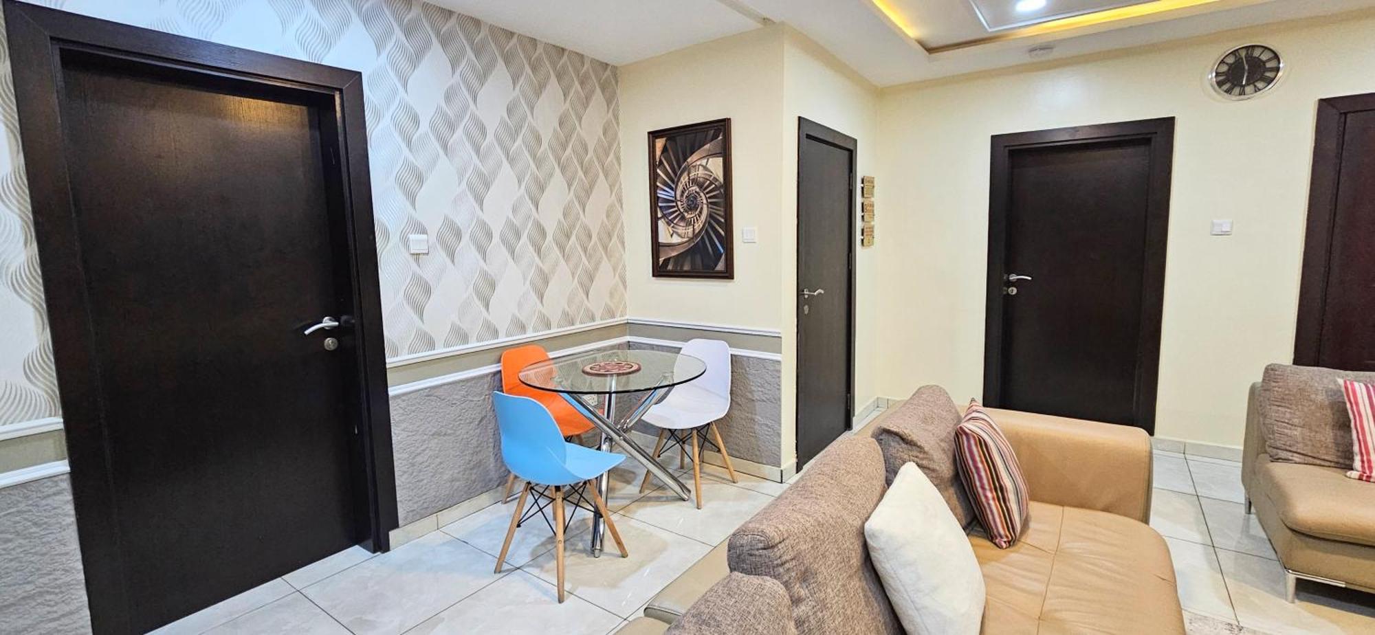 Ferienwohnung The Leneade Abuja Exterior foto